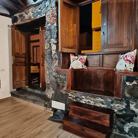 Casa Cecilia, Stylish Canarian Escape In Northwest Tenerife Los Silos