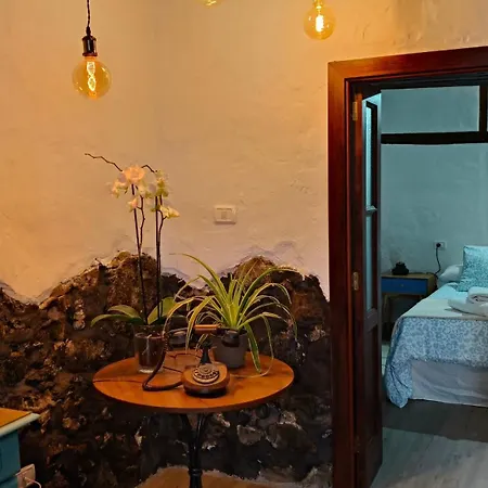 Ferienhaus Casa Cecilia, Stylish Canarian Escape In Northwest Tenerife *